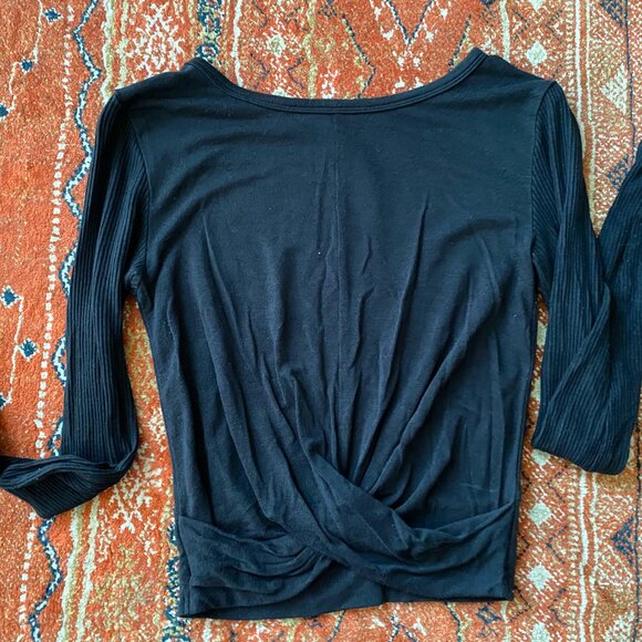 ALO Yoga  Cover Long Sleeve Top - Picture 5 of 5